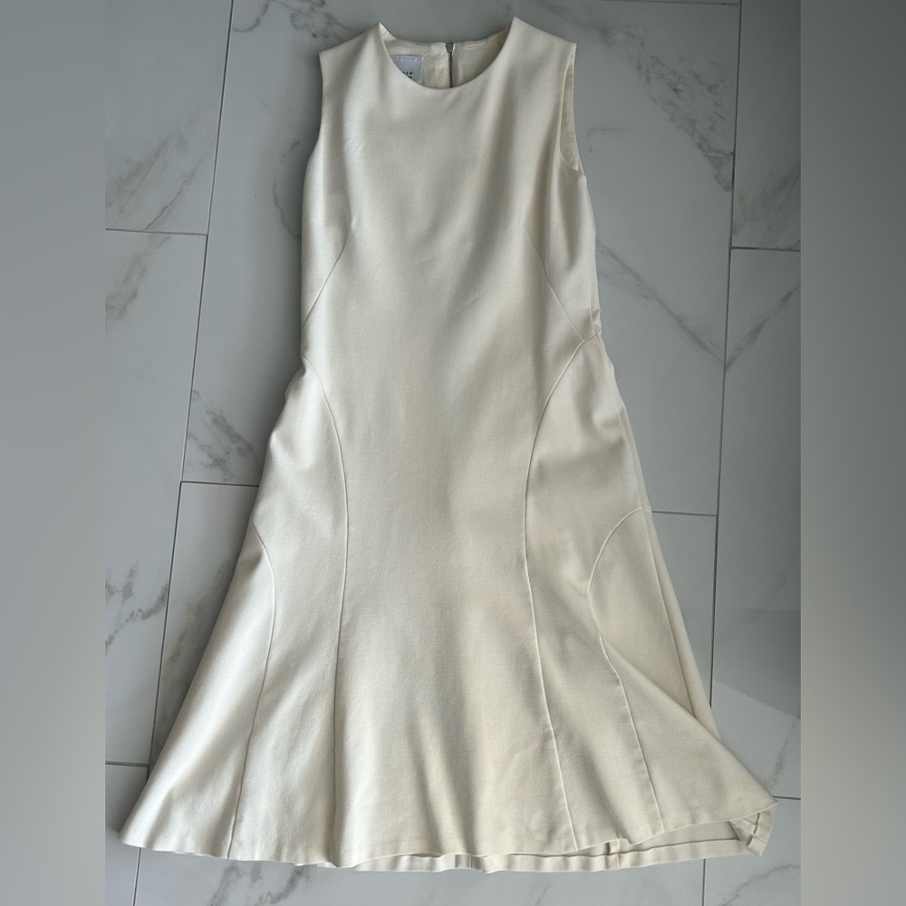 Akris Punto Cream Sleeveless Sheath Dress